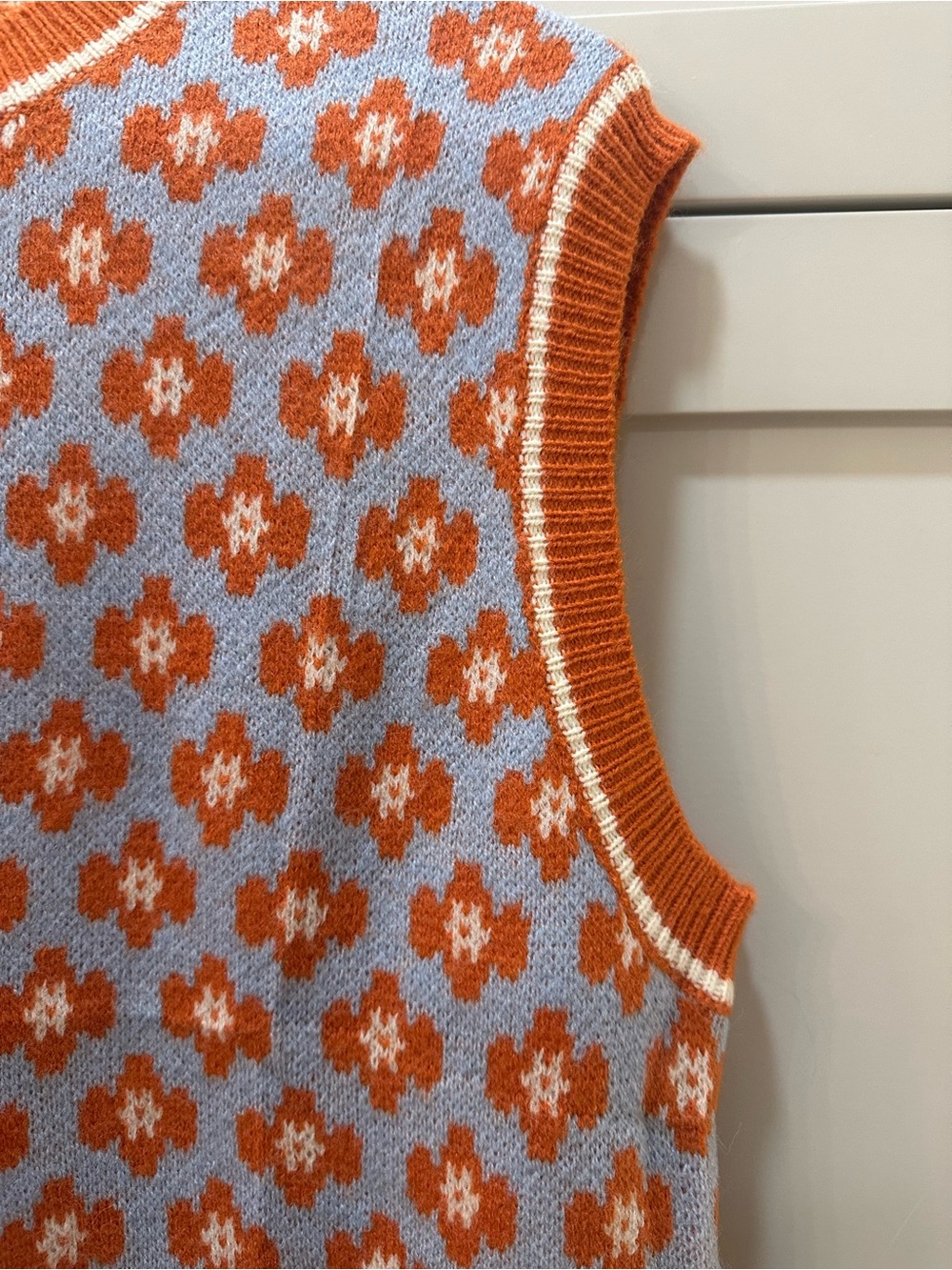 Cider Orange Floral Knit Sweater Vest- Womens L - Picture 4 of 5